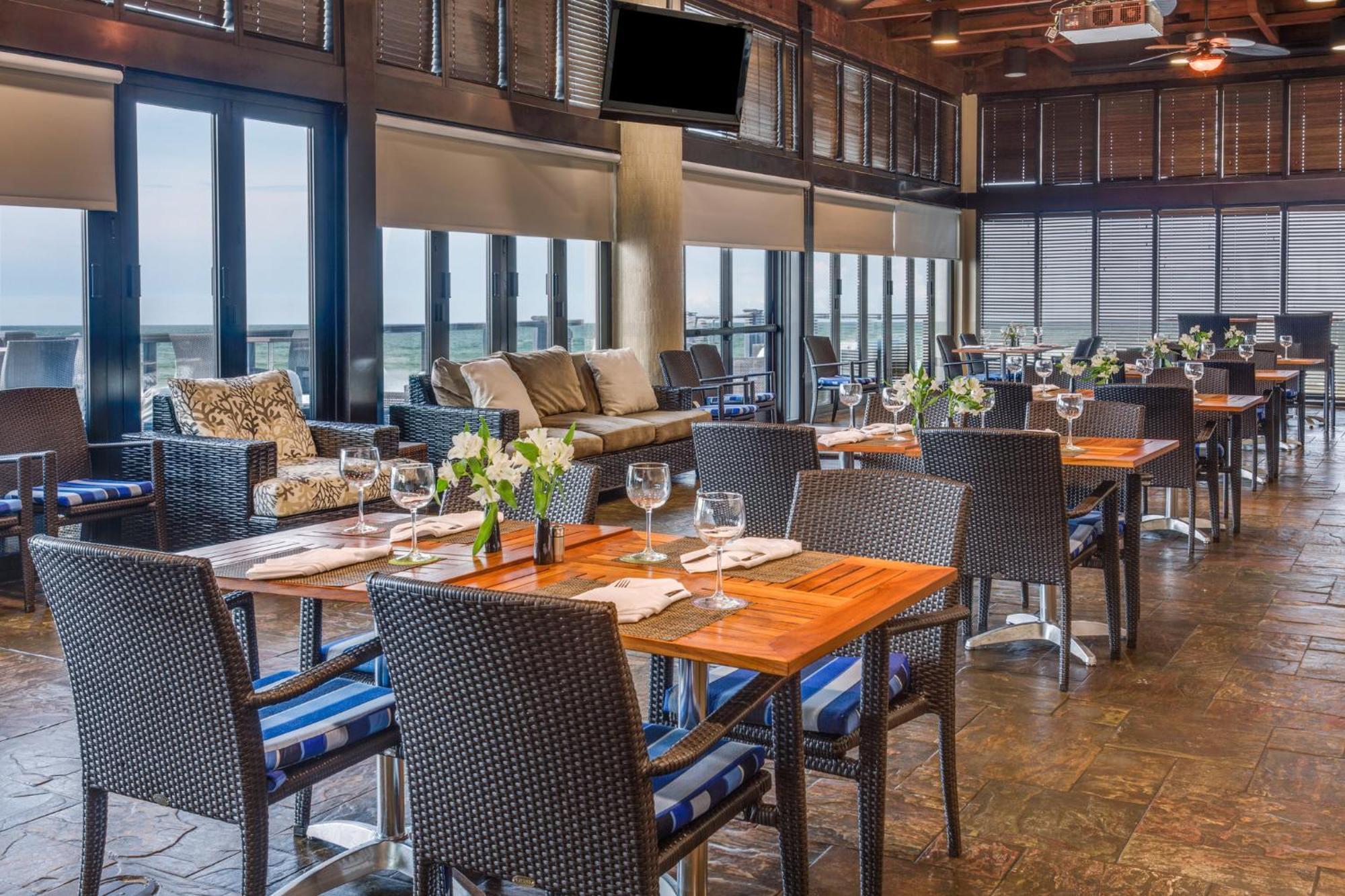 Holiday Inn Resort Panama City Beach By Ihg Exterior foto